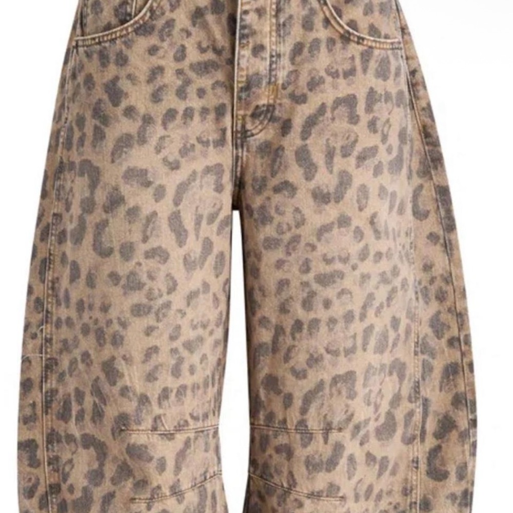 Free People Cheetah Printed Barrel (Size 31- 17 inch waist) - Picture 2 of 3